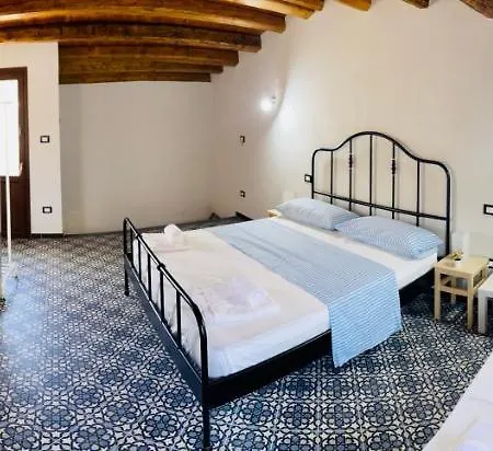 Bed Apartment Corleone