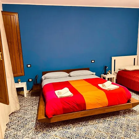 Bed *